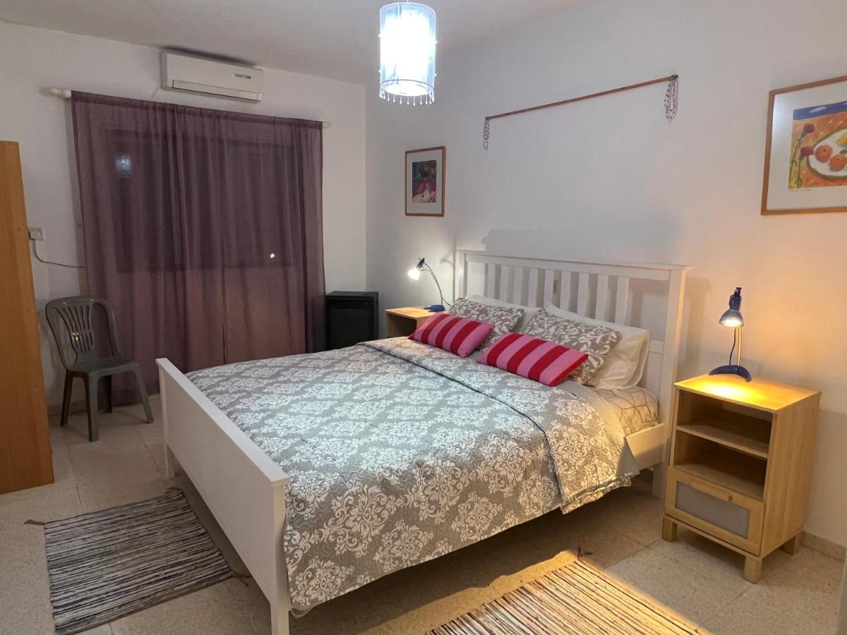 Taniandres Apartments พาราลิมนี ภายนอก รูปภาพ