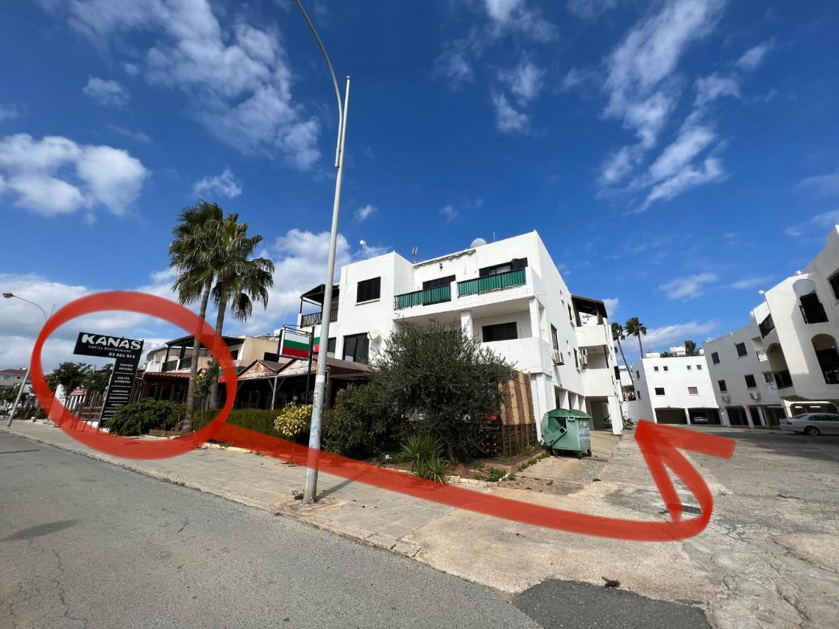 Taniandres Apartments พาราลิมนี ภายนอก รูปภาพ